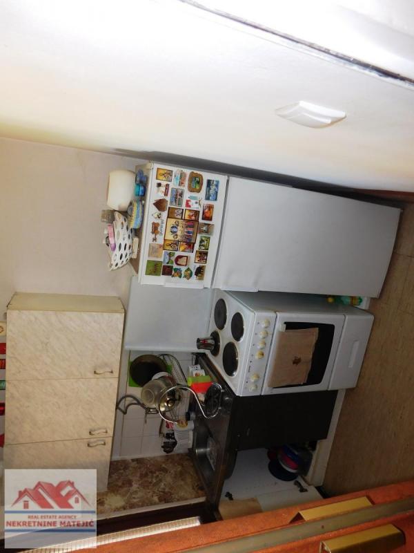 Slika 6 - AERODROM, STAN 42M2, VISOKO PRIZEMLJE, CG, CENA - 68.000 E