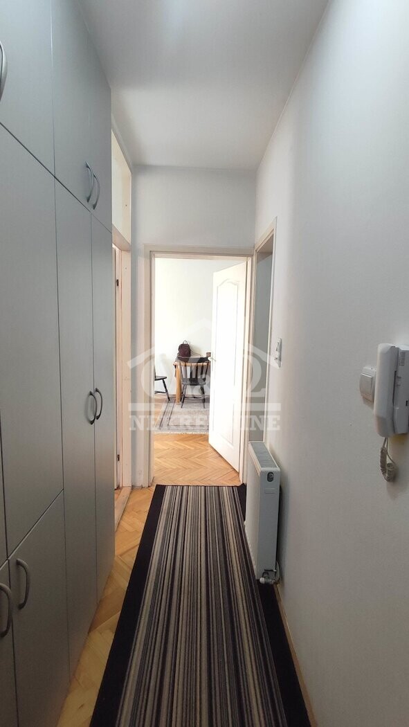 Slika 6 - Jednoiposoban, 38m2, sa terasom