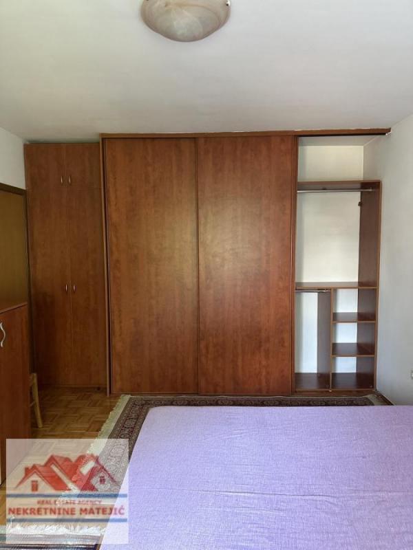Slika 4 - STAN, CENTAR, MAGLIĆKA, 60 M2, DRUGI SPRAT, UKNJIŽEN, CENA - 120.000 E