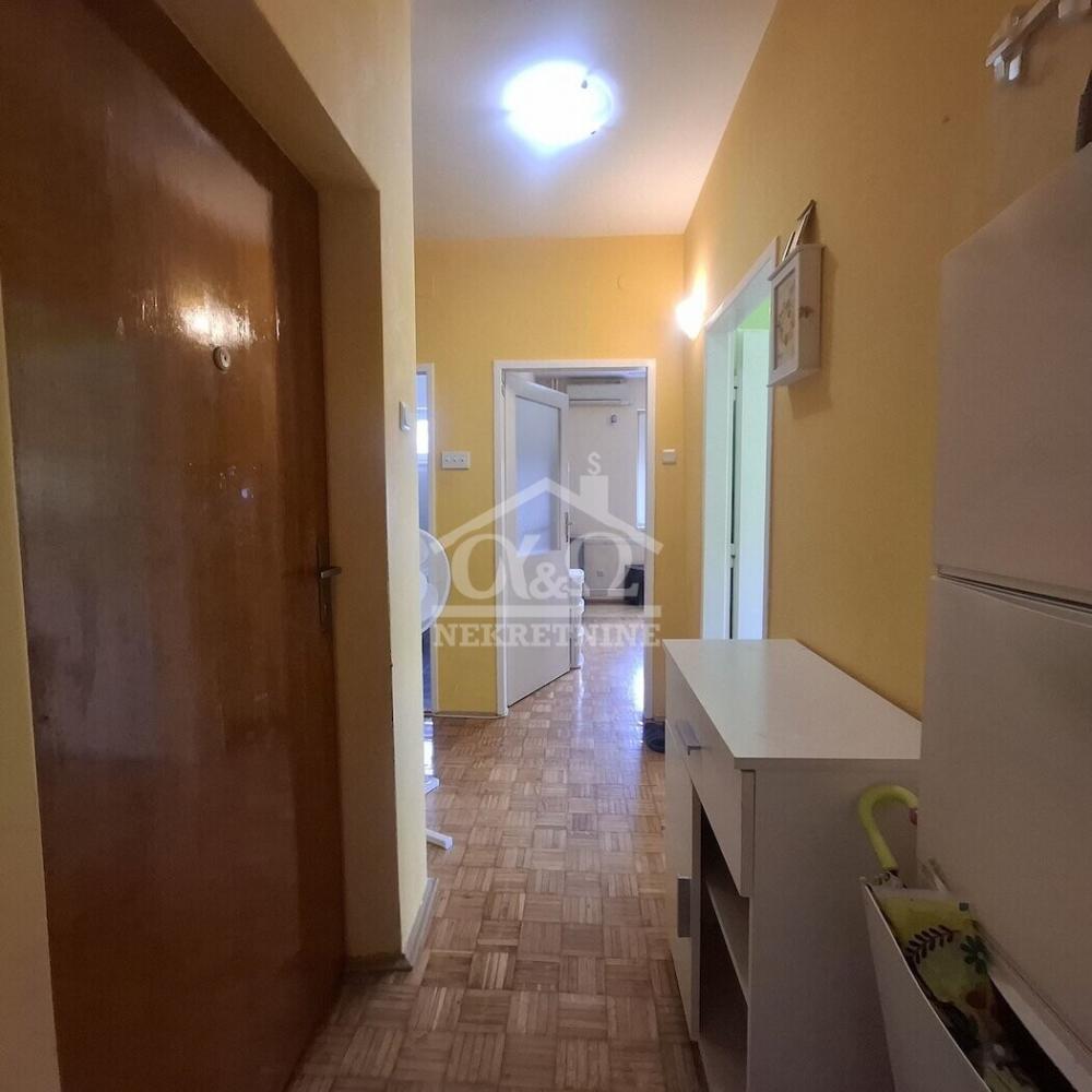 Slika 2 - Dvosoban, 55m2, sa terasom