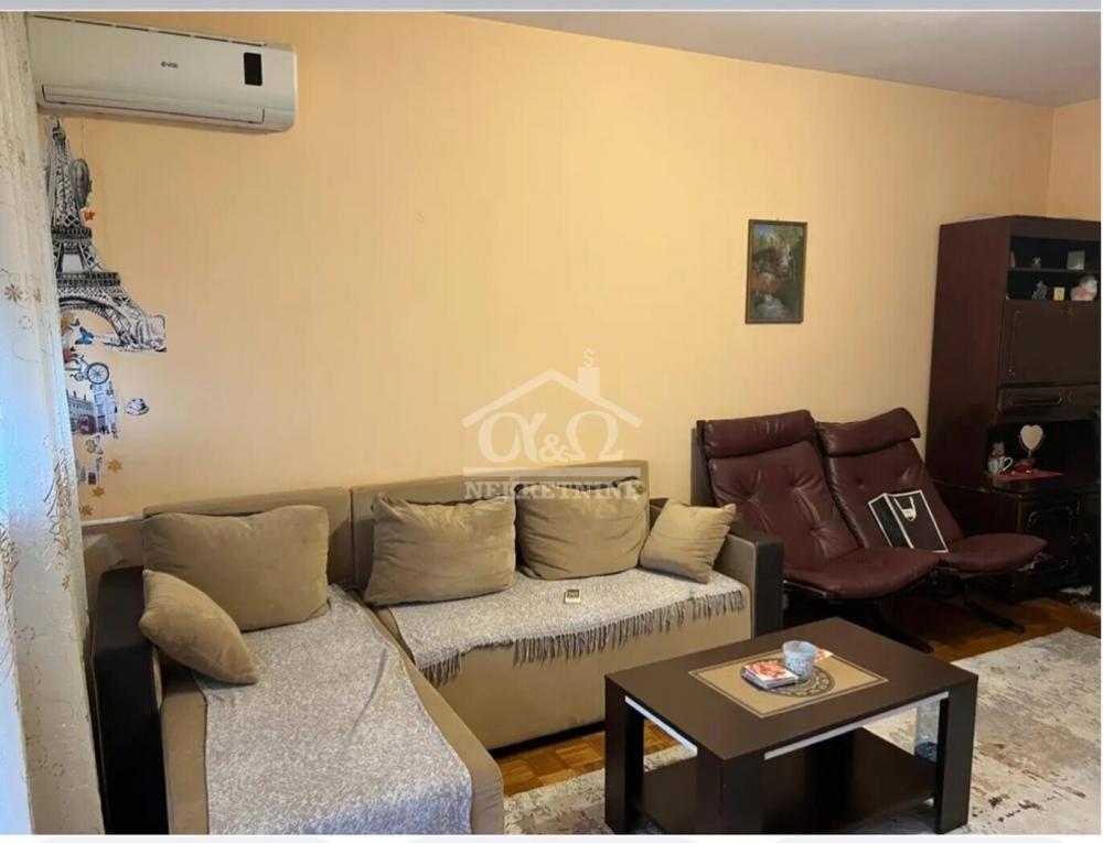 Slika 1 - Jednoiposoban, 44m2, sa terasom, ima lift