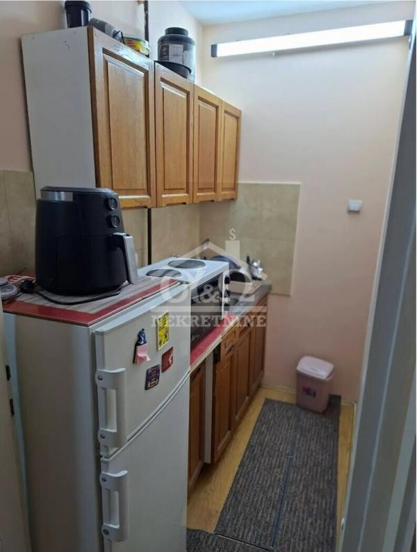 Slika 4 - Jednoiposoban, 44m2, sa terasom, ima lift