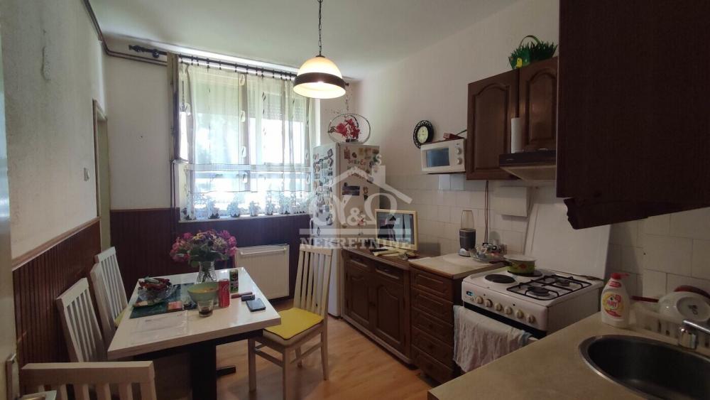 Slika 5 - Dvosoban, 47m2, Bubanj Kragujevac, ima lift