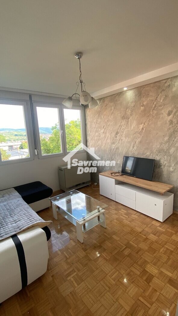 Slika 1 - Jednoiposoban, 30m2, Bagremar Kragujevac