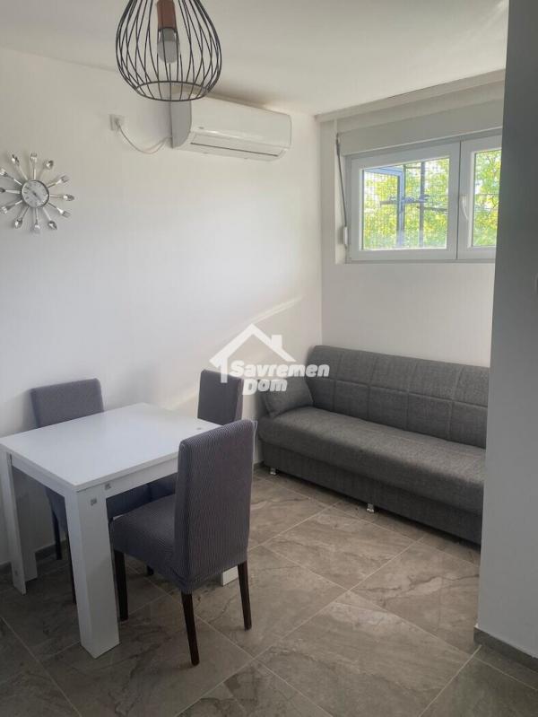Slika 3 - Jednoiposoban, 30m2, Bagremar Kragujevac