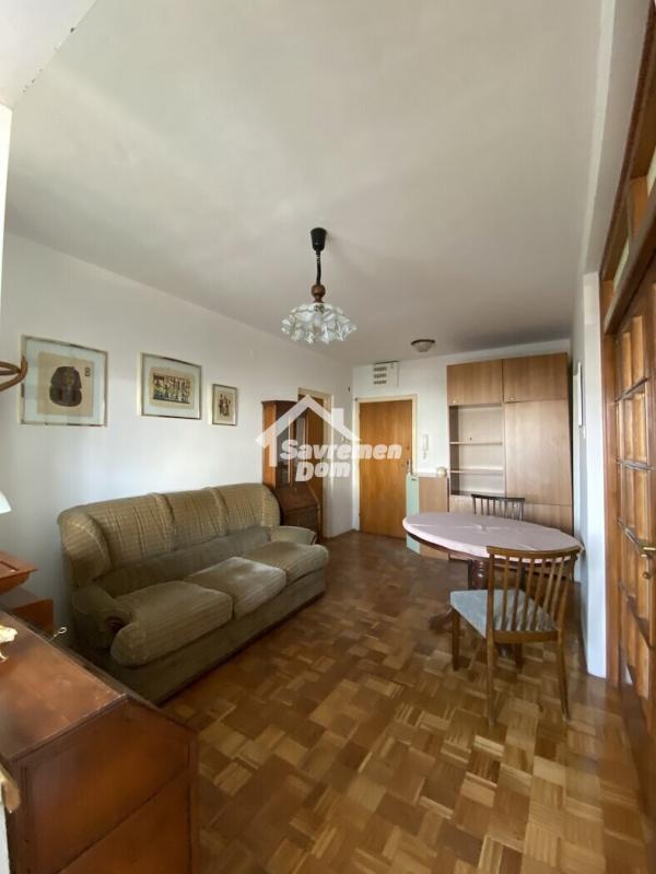 Slika 1 - Dvosoban, 45m2, Veliki park Kragujevac, sa terasom