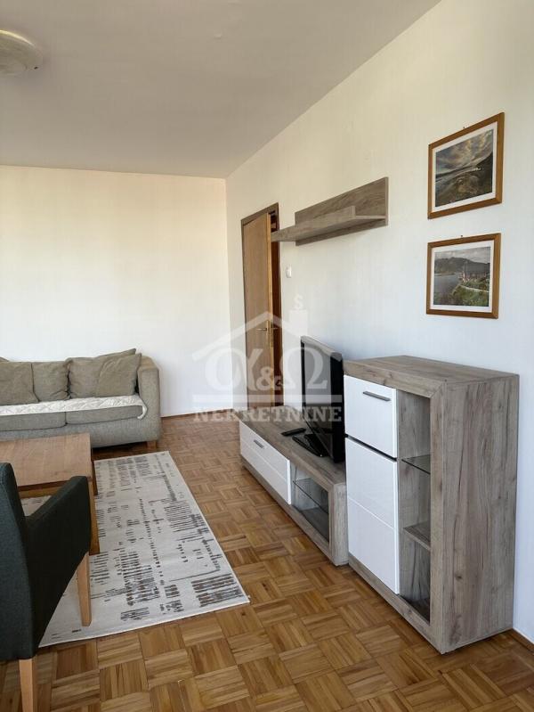 Slika 4 - Dvosoban, 60m2, sa terasom, ima lift