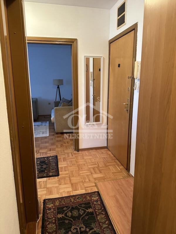 Slika 5 - Dvosoban, 60m2, sa terasom, ima lift