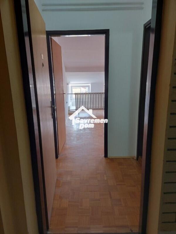 Slika 7 - Prodaja stana, 18m2, Aerodrom Kragujevac