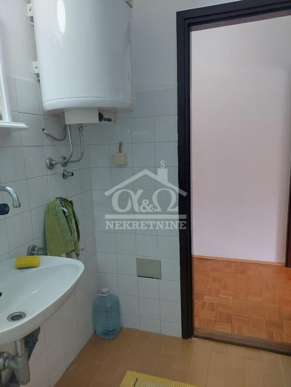 Slika 9 - Prodaja stana, 18m2, Aerodrom Kragujevac