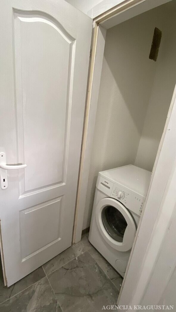 Slika 10 - Jednosoban, 30m2, Bagremar Kragujevac