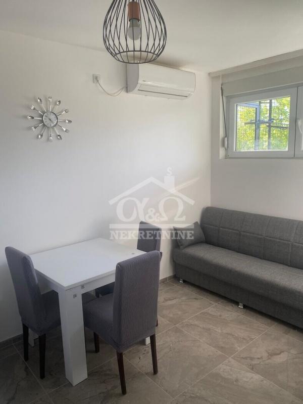 Slika 7 - Jednosoban, 30m2, Bagremar Kragujevac