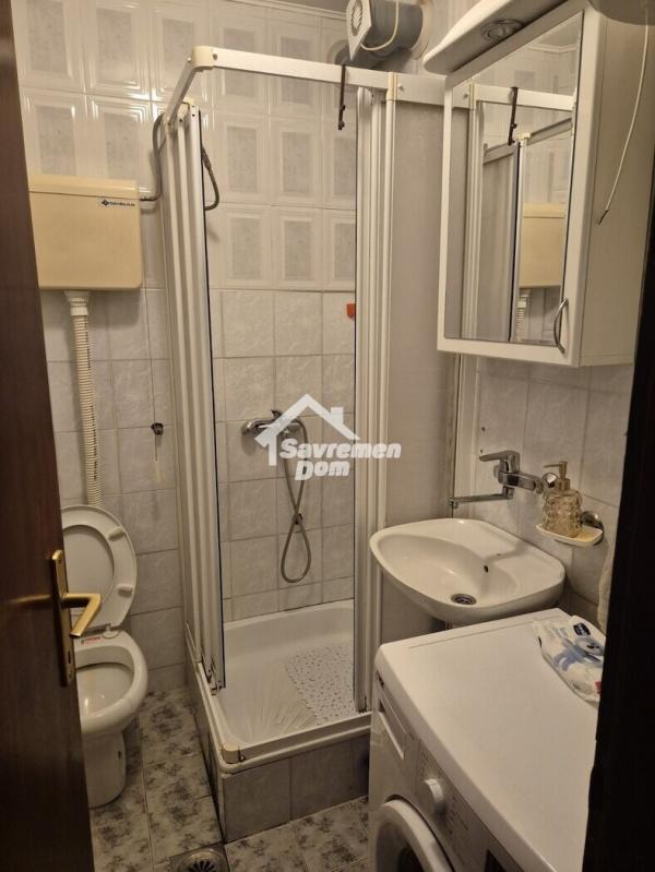 Slika 8 - Prodaja stana, 26m2, Bubanj Kragujevac, sa terasom