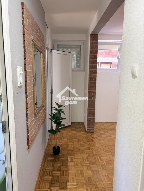 Slika 11 - Dvoiposoban, 52m2, Bubanj Kragujevac, sa terasom