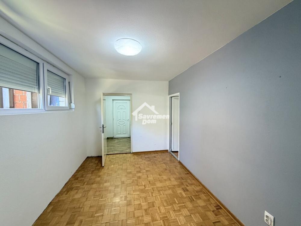 Slika 10 - Dvoiposoban, 52m2, Bubanj Kragujevac, sa terasom