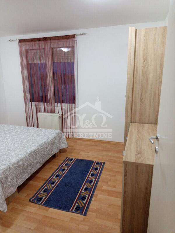 Slika 10 - Jednoiposoban, 51m2, Erdoglija Kragujevac, sa terasom, ima lift