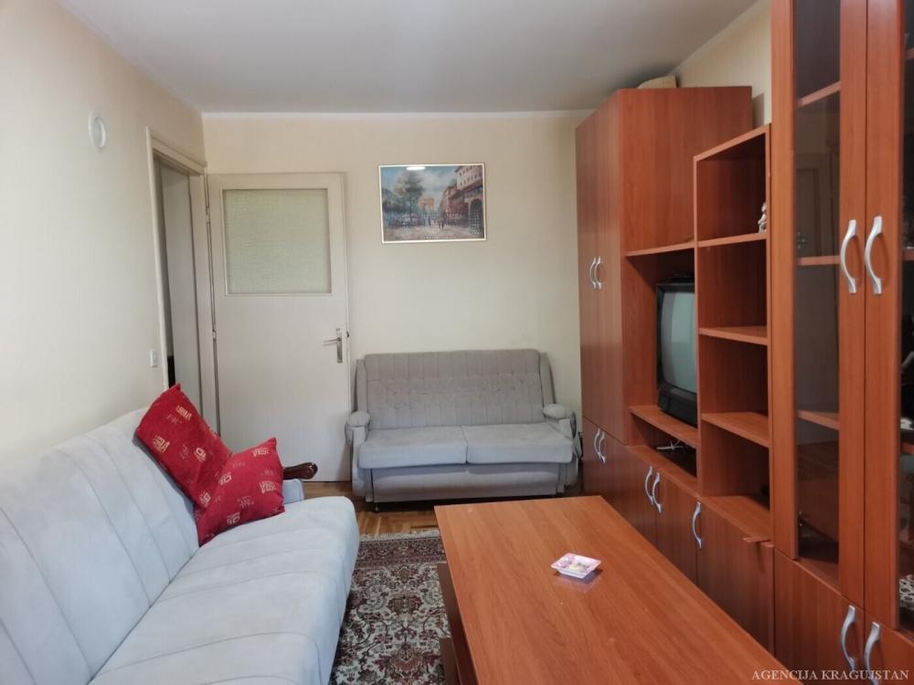 Slika 1 - Jednoiposoban, 45m2, Bubanj Kragujevac