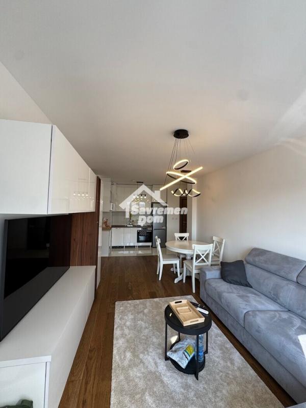 Slika 2 - Dvosoban, 48m2, Veliki park Kragujevac, sa terasom