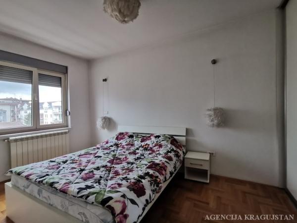 Slika 8 - Dvoiposoban, 70m2, sa terasom, ima lift