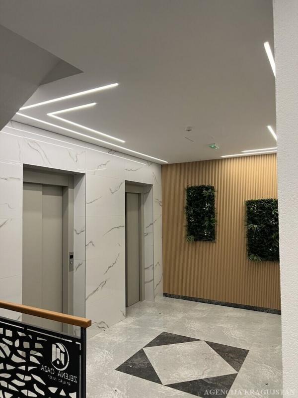 Slika 9 - Jednosoban, 55m2, Bubanj Kragujevac, sa terasom, ima lift