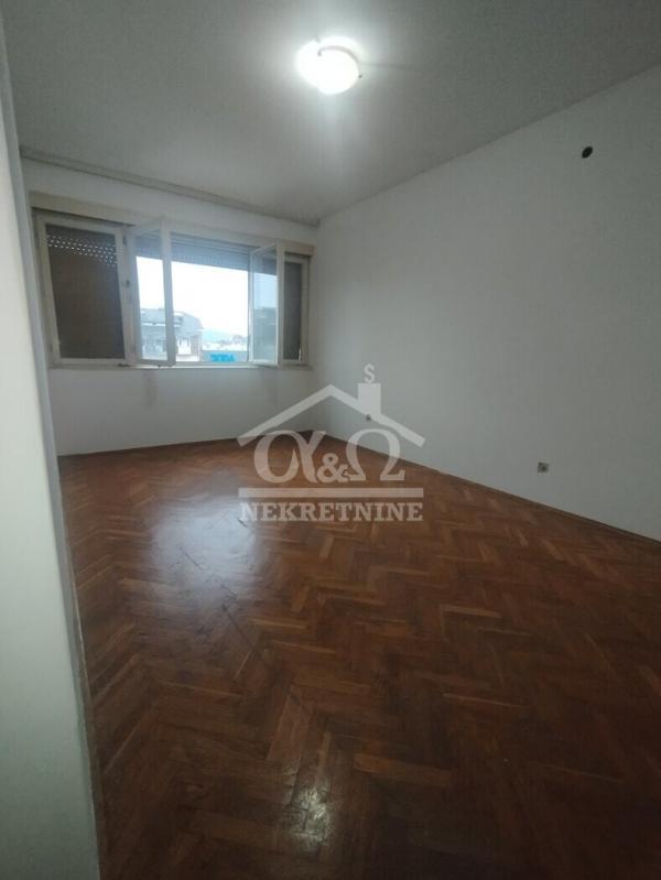 Glavna slika -Dvosoban, 44m2, Bubanj Kragujevac