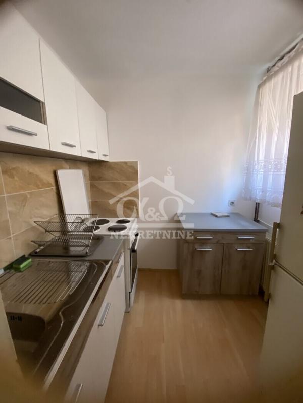 Slika 4 - Dvosoban, 52m2, Bubanj Kragujevac, sa terasom