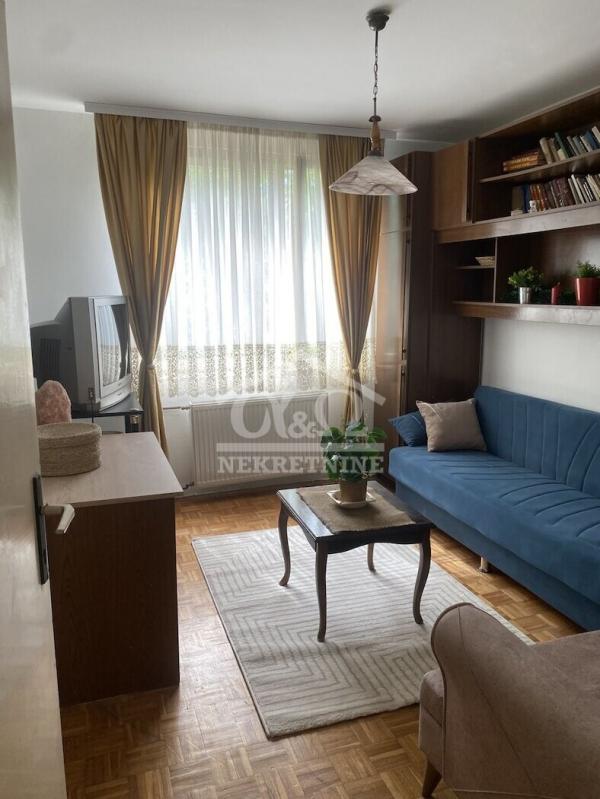 Slika 5 - Dvosoban, 52m2, Bubanj Kragujevac, sa terasom