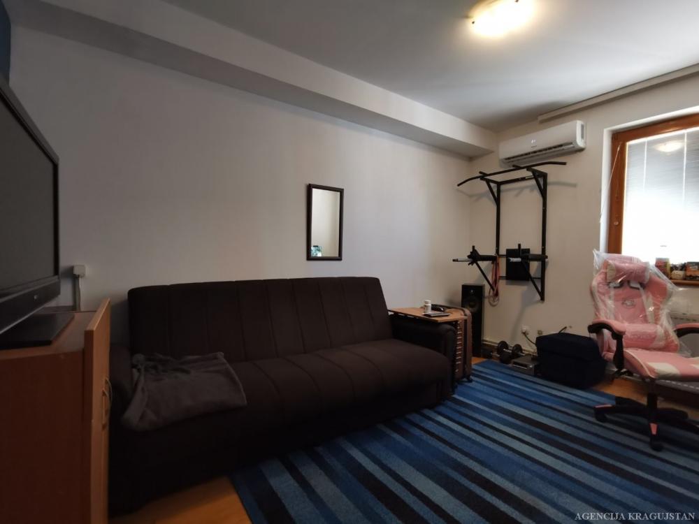 Slika 5 - Dvoiposoban, 61m2, sa terasom