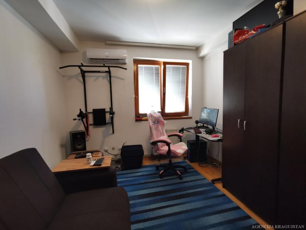 Slika 6 - Dvoiposoban, 61m2, sa terasom