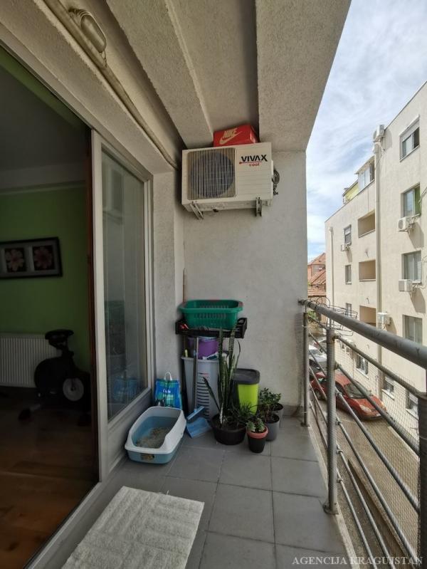 Slika 11 - Dvoiposoban, 61m2, sa terasom