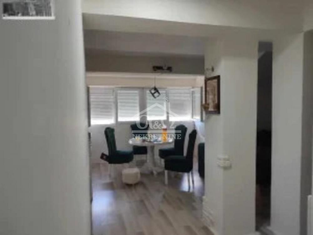 Slika 2 - Jednoiposoban, 47m2, Aerodrom Kragujevac