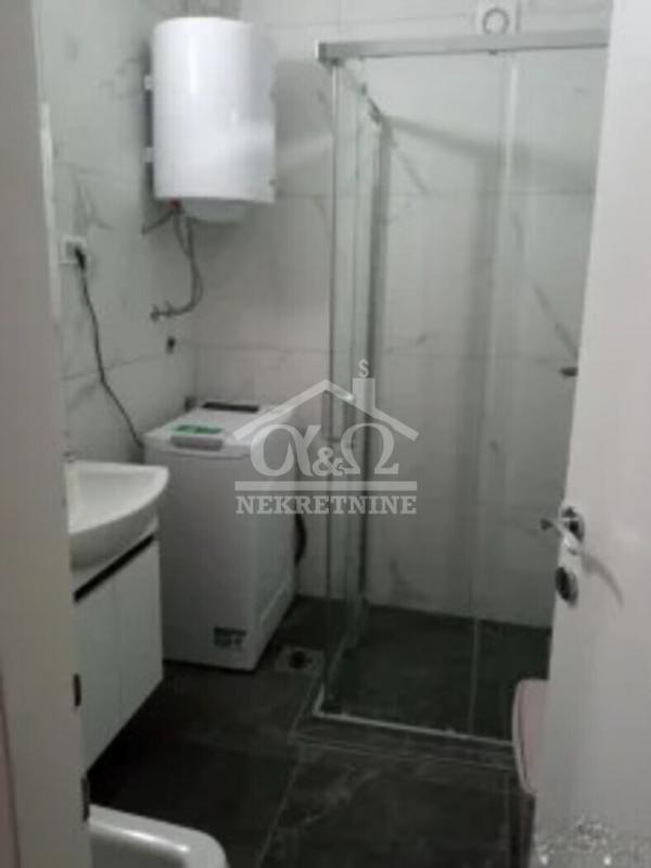 Slika 7 - Jednoiposoban, 42m2, ima lift