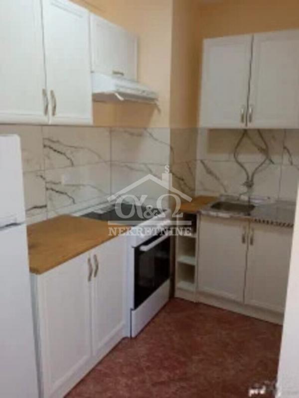 Slika 3 - Jednoiposoban, 42m2, ima lift