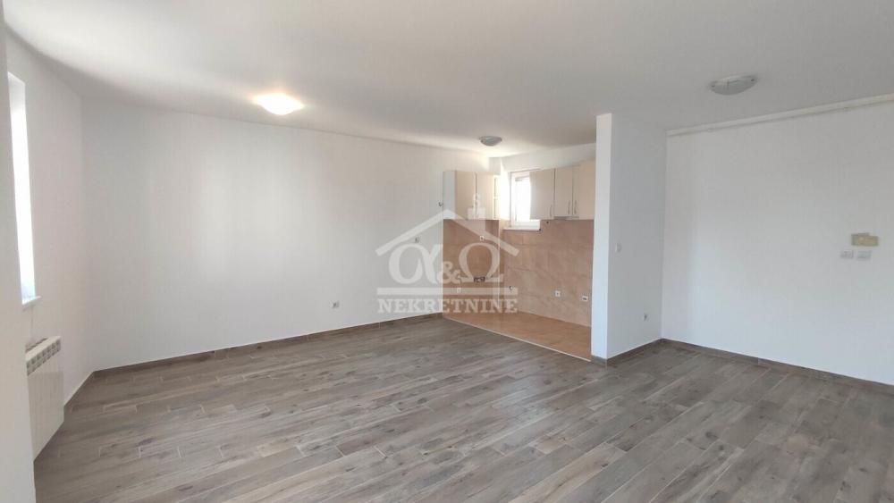 Slika 1 - Dvoiposoban, 71m2, sa terasom, ima lift
