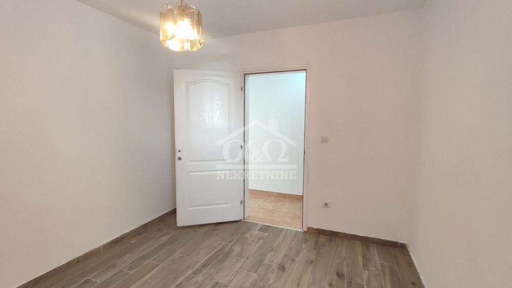 Slika 7 - Dvoiposoban, 71m2, sa terasom, ima lift