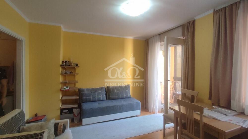 Slika 1 - Prodaja stana, 23m2, sa terasom, ima lift