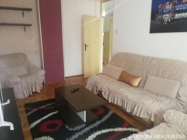 Slika 2 - Dvosoban, 48m2, Bagremar Kragujevac