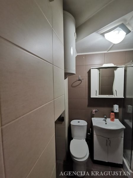 Slika 5 - Dvosoban, 48m2, Bagremar Kragujevac