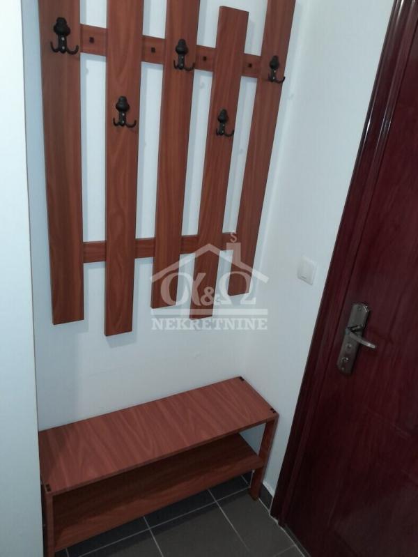 Slika 7 - Prodaja stana, 19m2, Bubanj Kragujevac, ima lift