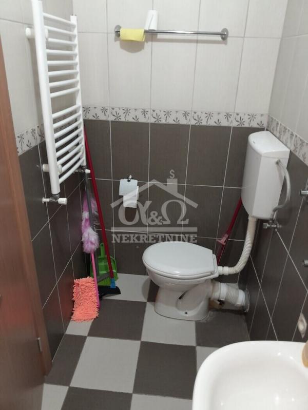 Slika 9 - Prodaja stana, 19m2, Bubanj Kragujevac, ima lift