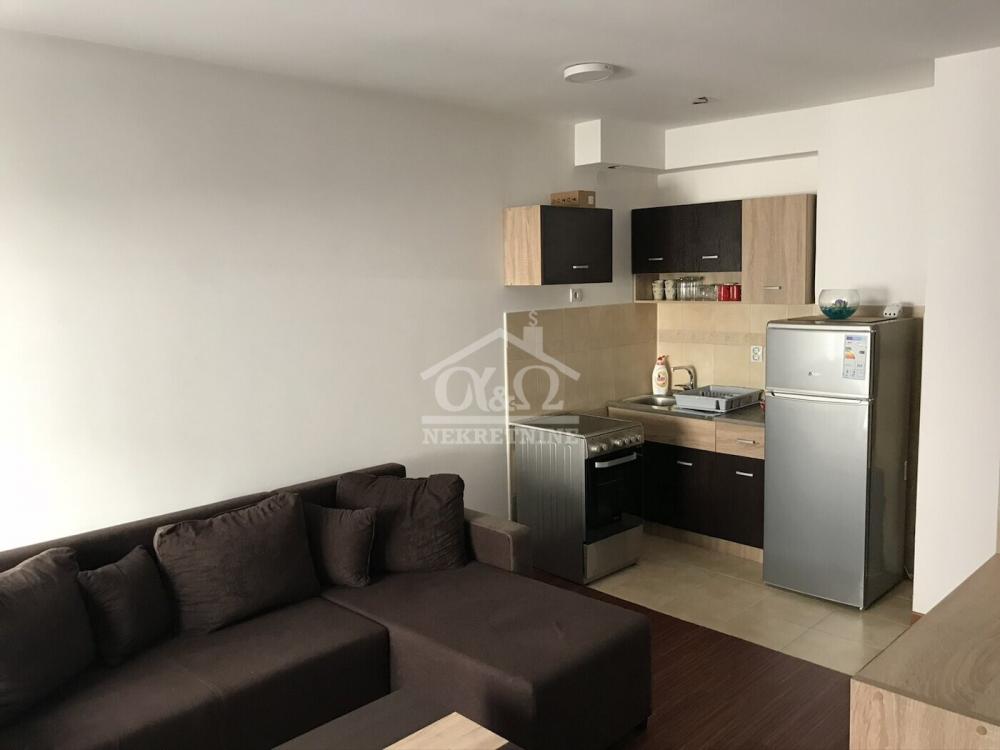 Slika 1 - Prodaja stana, 33m2, sa terasom, ima lift