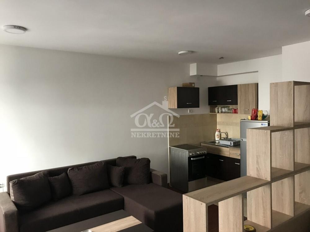 Slika 3 - Prodaja stana, 33m2, sa terasom, ima lift