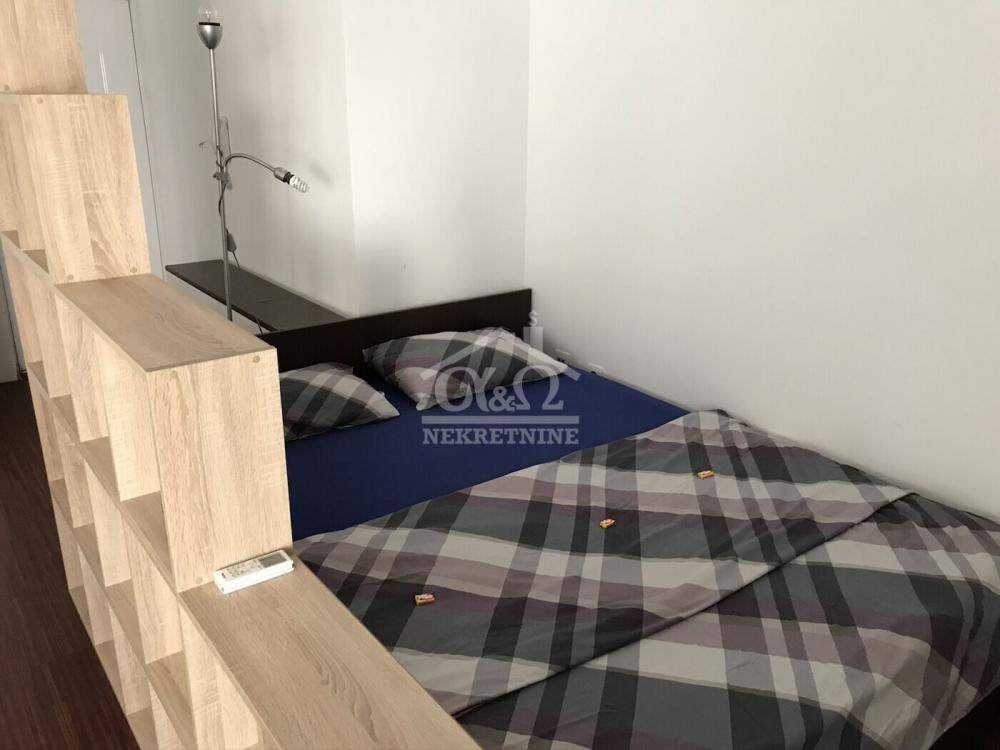 Slika 6 - Prodaja stana, 33m2, sa terasom, ima lift