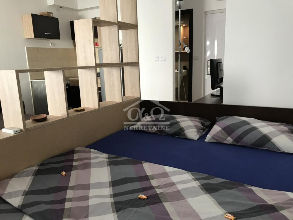 Slika 8 - Prodaja stana, 33m2, sa terasom, ima lift