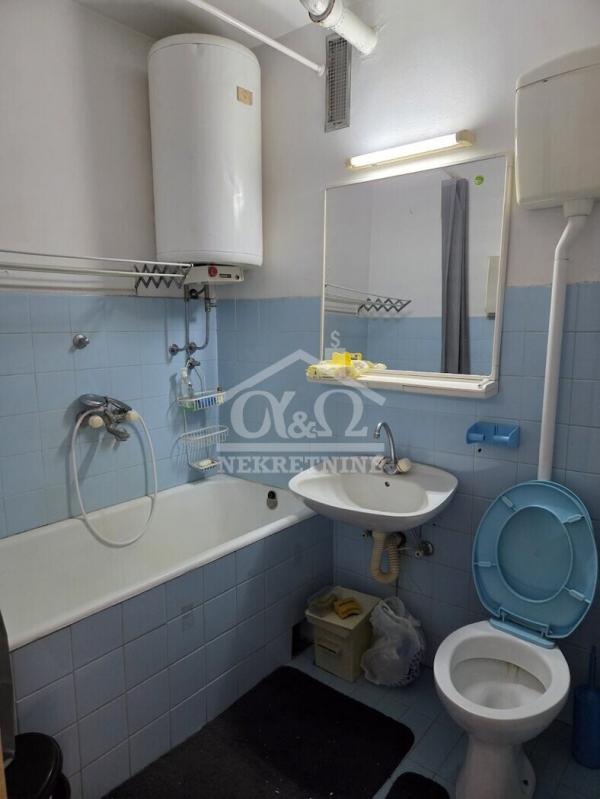 Slika 8 - Jednosoban, 38m2, sa terasom, ima lift