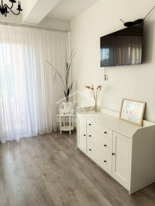 Slika 2 - Jednoiposoban, 35m2, Veliki park Kragujevac, sa terasom