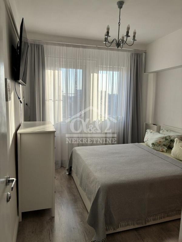 Slika 8 - Jednoiposoban, 35m2, Veliki park Kragujevac, sa terasom