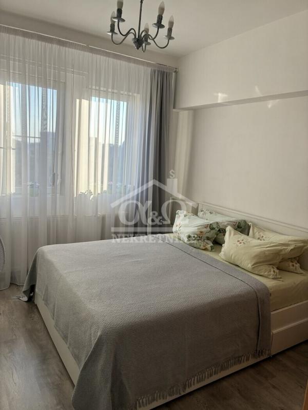Slika 9 - Jednoiposoban, 35m2, Veliki park Kragujevac, sa terasom