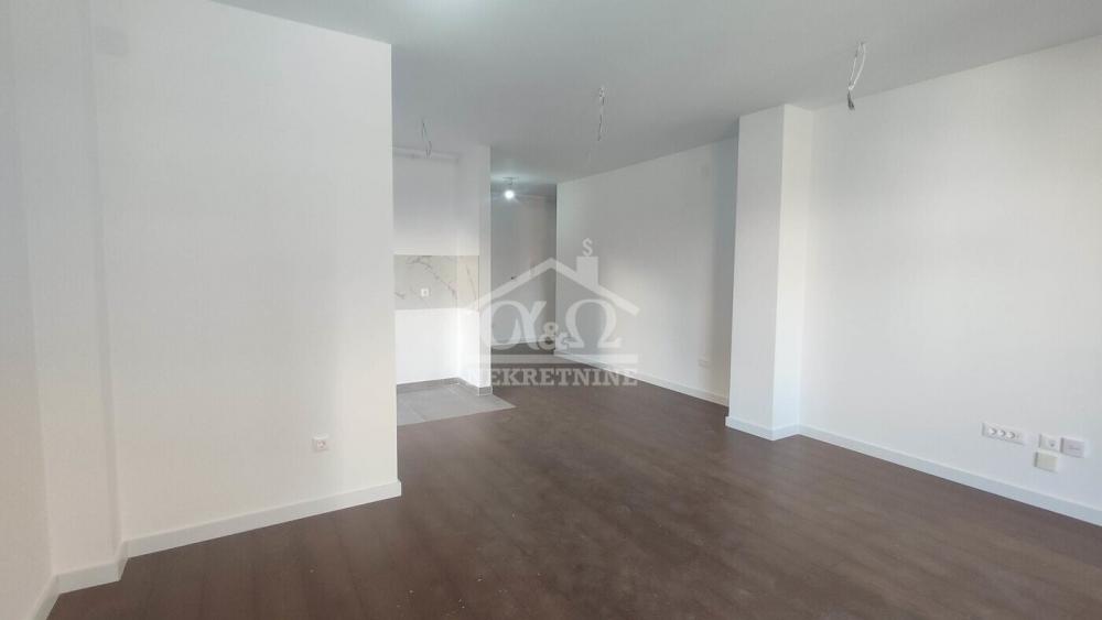 Slika 1 - Dvoiposoban, 84m2, sa terasom, ima lift