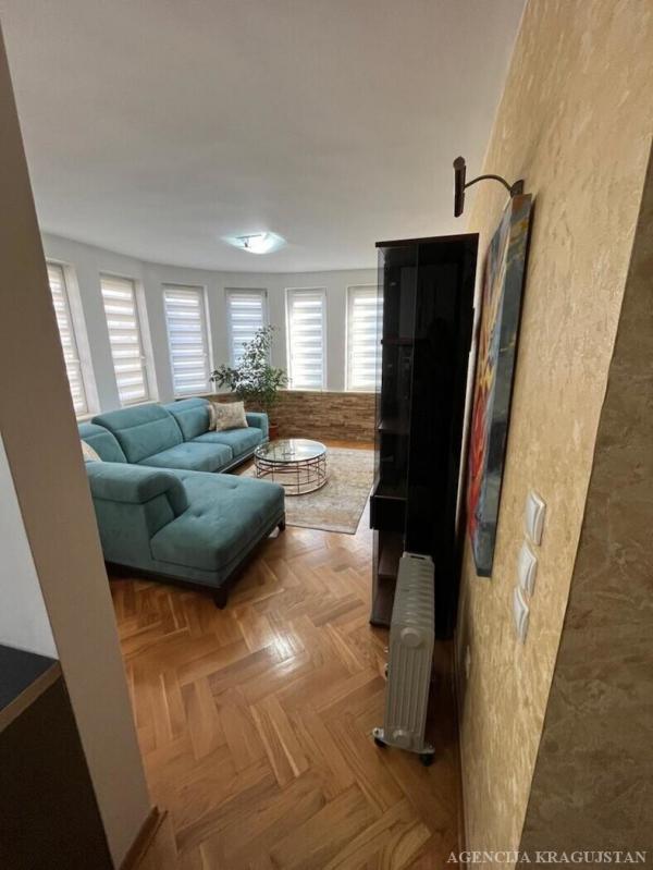 Slika 4 - Dvoiposoban, 58m2, sa terasom